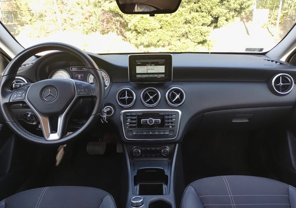 Mercedes-Benz Klasa A cena 85000 przebieg: 124000, rok produkcji 2015 z Katowice małe 106